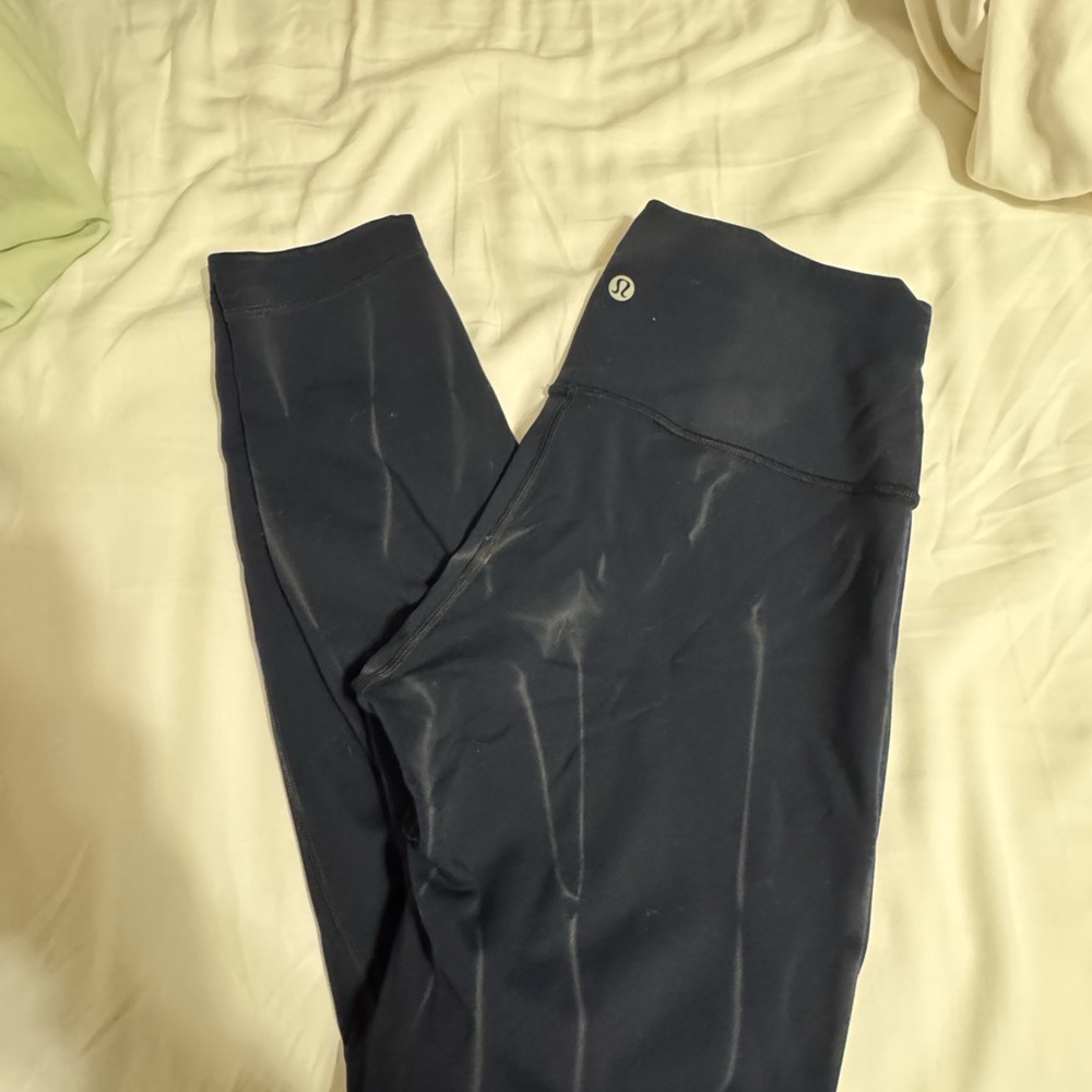 Lululemon Wunder Train navy pattern Leggings